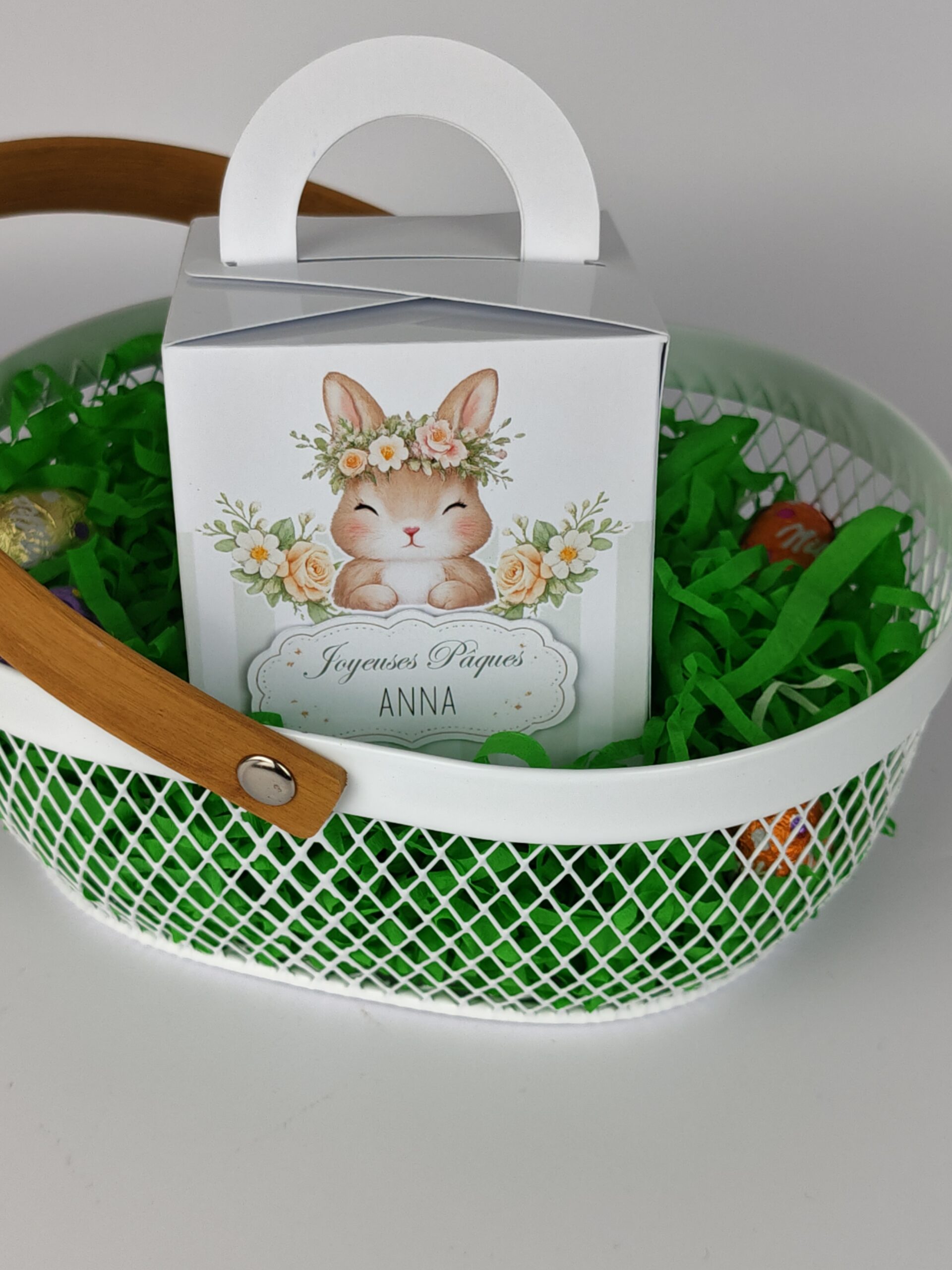 Boîte de Pâques personnalisée avec chocolats – Un petit cadeau qui fait fondre les cœurs – Image 4